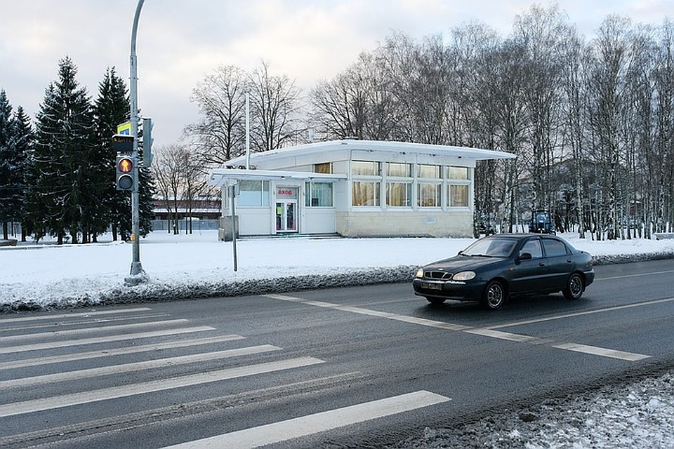 Беспилотник пискаревский проспект. Непокоренных 63а Ленрезерв. Ленрезерв павильон Непокоренных. Ленрезерв Пискаревское кладбище. Музей филиал «Ленрезерва» Непокоренных.