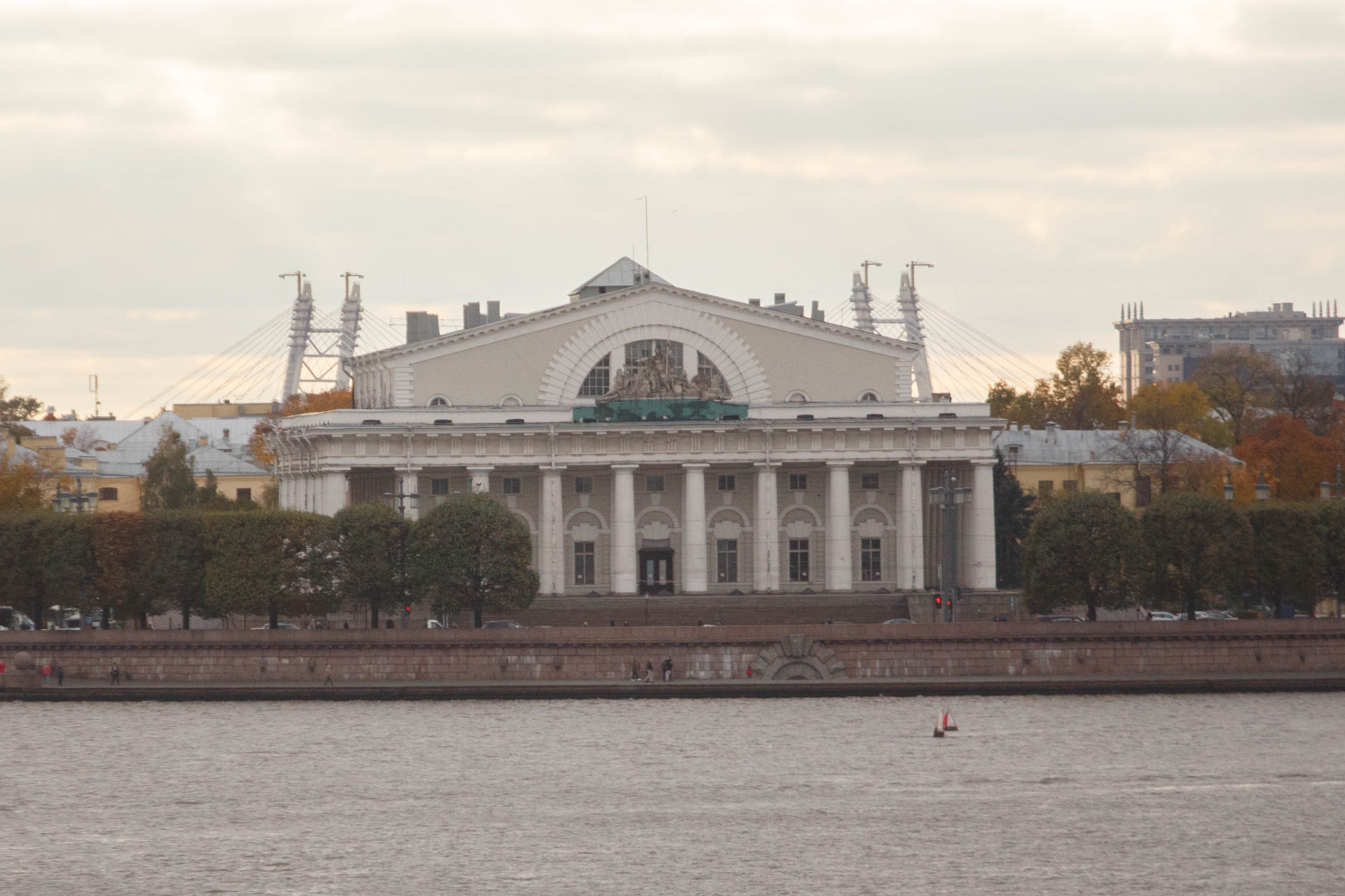 Здание биржи в санкт петербурге фото