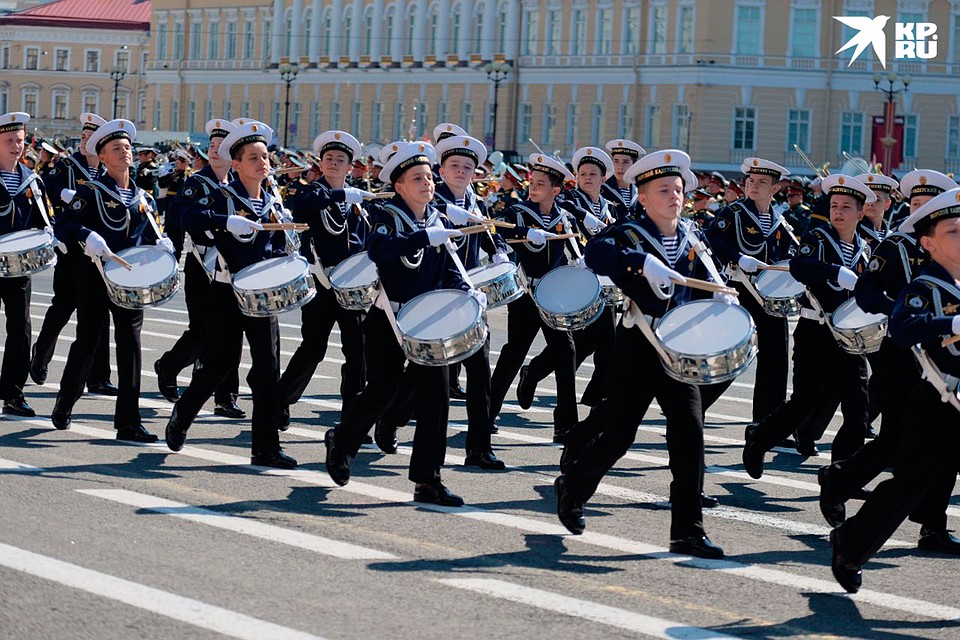 Фото парад победы в спб