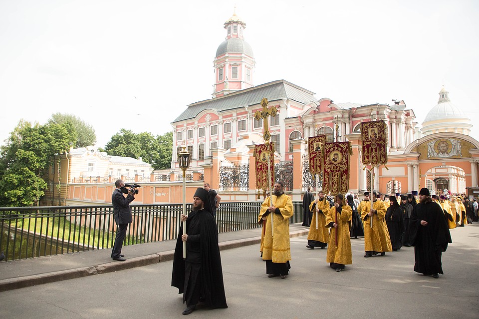 Александро невская лавра в питере фото